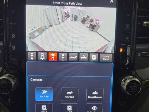 Used 2024 RAM 2500 Limited w/ Towing Technology Group AWD/4WD image 53