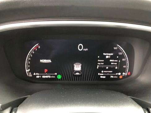 Used 2023 Acura MDX SH-AWD w/ Technology Package image 20