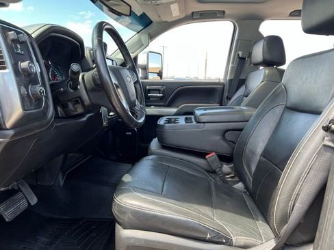 Used 2018 Chevrolet Silverado 2500 LTZ w/ Duramax Plus Package AWD/4WD image 18