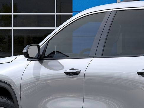 New 2026 Chevrolet Traverse LT w/ Sun and Wheel Package AWD/4WD image 12
