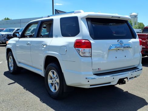 Used 2013 Toyota 4Runner SR5 w/ Premium Pkg AWD/4WD image 6