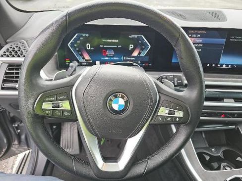 Used 2025 BMW X5 sDrive40i w/ Climate Comfort Package image 16