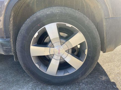 Used 2012 GMC Acadia SLT image 3