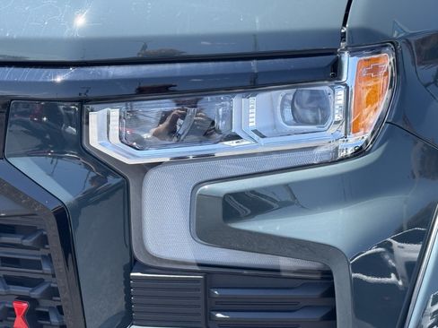 Used 2025 Chevrolet Silverado 1500 LTZ AWD/4WD image 6