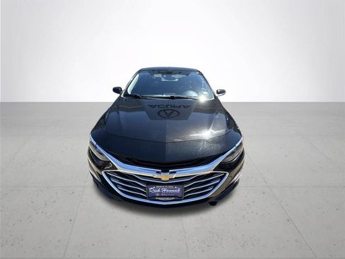Used 2023 Chevrolet Malibu LT FWD image 2
