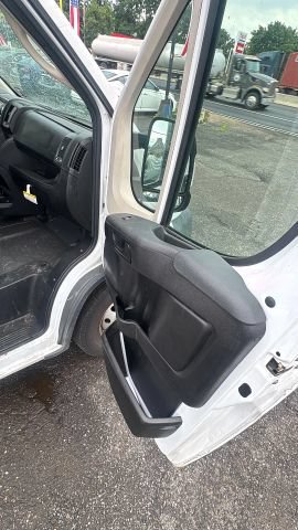 Used 2018 RAM ProMaster 3500 w/ Mopar Trailer Tow Group FWD image 16