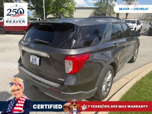 Used 2020 Ford Explorer XLT w/ Equipment Group 202A RWD image 4