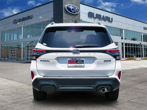 New 2026 Subaru Forester Touring AWD/4WD image 5
