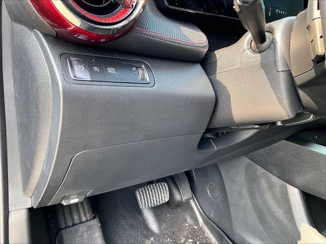 Used 2025 Chevrolet Equinox RS w/ Safety and Technology Package FWD image 30
