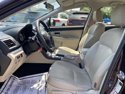 Used 2013 Subaru Impreza 2.0i Limited AWD/4WD image 9