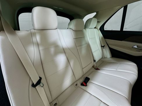 New 2026 Mercedes-Benz GLE 450 4MATIC image 29