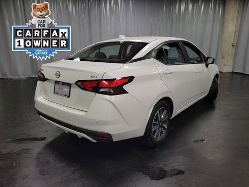 Used 2024 Nissan Versa SV FWD image 8
