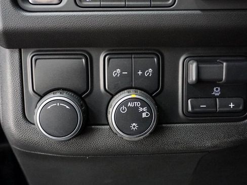 Used 2021 Chevrolet Tahoe Premier w/ Premium Package image 8