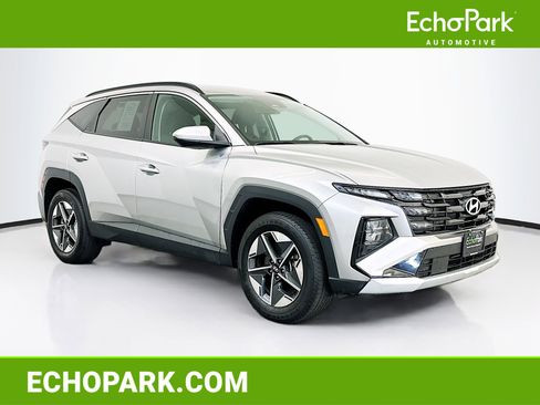 Used 2025 Hyundai Tucson SEL AWD/4WD image 1