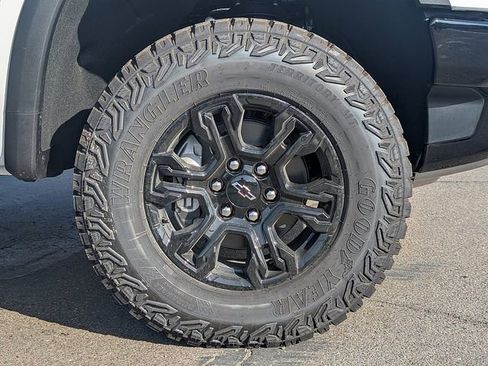 New 2026 Chevrolet Silverado 1500 ZR2 w/ LPO, Dark Essentials Package AWD/4WD image 6