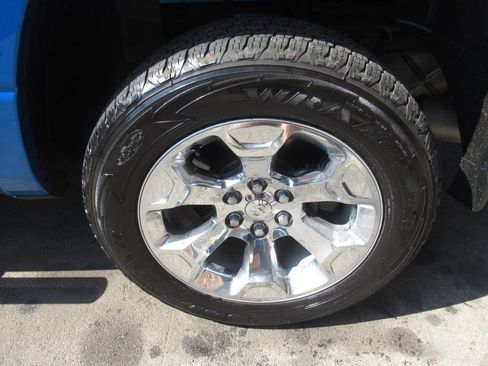 Used 2021 RAM 1500 Big Horn AWD/4WD image 16
