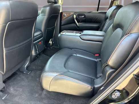Used 2019 Nissan Armada SL w/ Premium Package AWD/4WD image 11