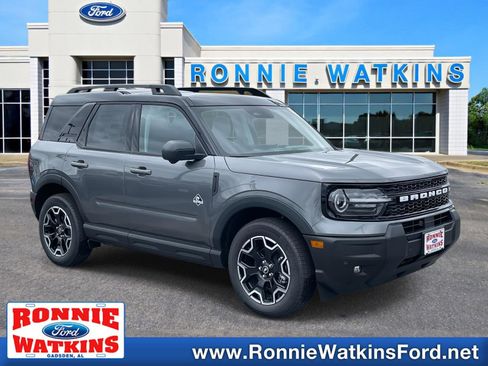 New 2025 Ford Bronco Sport Outer Banks w/ Outer Banks Tech Package+ image 1