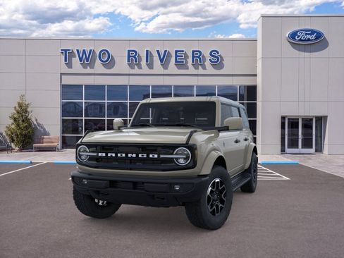 New 2026 Ford Bronco Outer Banks AWD/4WD image 2