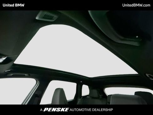 Used 2025 BMW X3 xDrive30i w/ Premium Package image 12