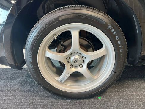 Used 2014 Dodge Avenger SXT w/ Blacktop Package FWD image 17