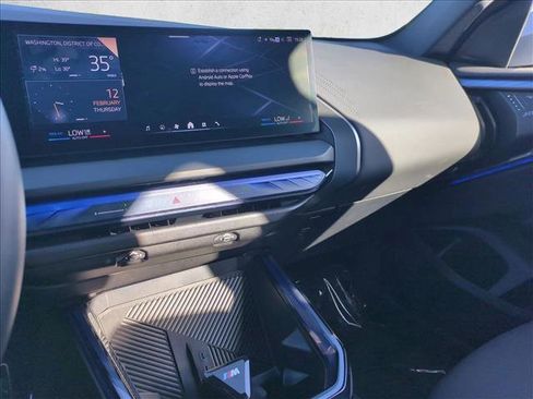 Certified 2025 BMW X3 xDrive30i w/ M Sport Package image 14