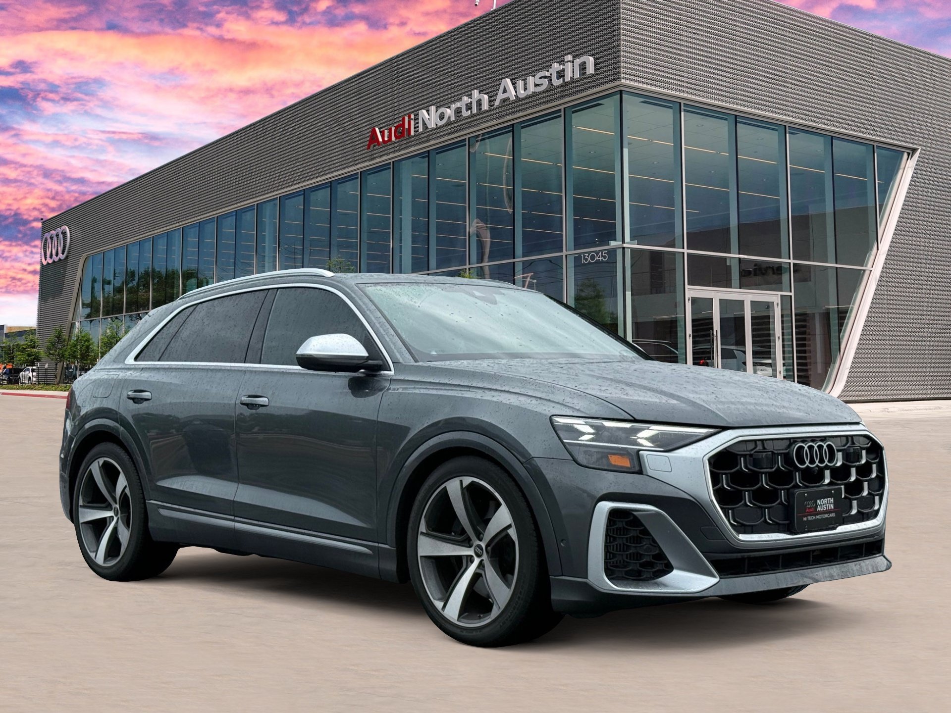 Used 2023 Audi SQ5 Premium Plus w/ Premium Plus Package AWD/4WD image 3