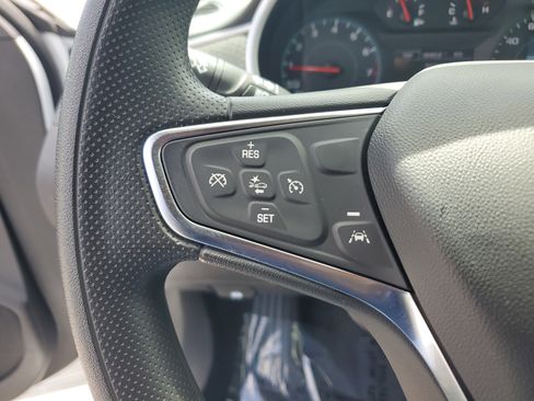 Used 2025 Chevrolet Malibu LS image 25