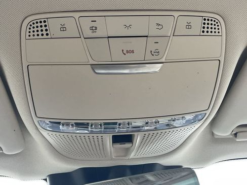 Used 2022 Mercedes-Benz GLC 300 4MATIC image 31