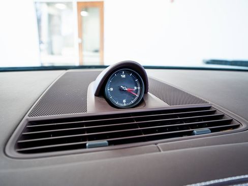 Used 2023 Porsche Panamera Platinum Edition image 48