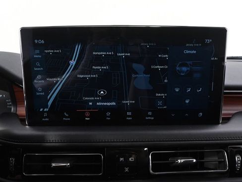 Used 2023 Lincoln Nautilus Reserve w/ Equipment Group 201A AWD/4WD image 29
