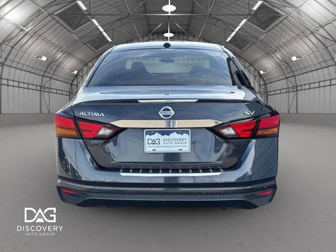 Used 2022 Nissan Altima 2.5 SV FWD image 4