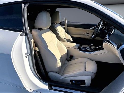 Used 2021 BMW 430i Coupe w/ Convenience Package image 28