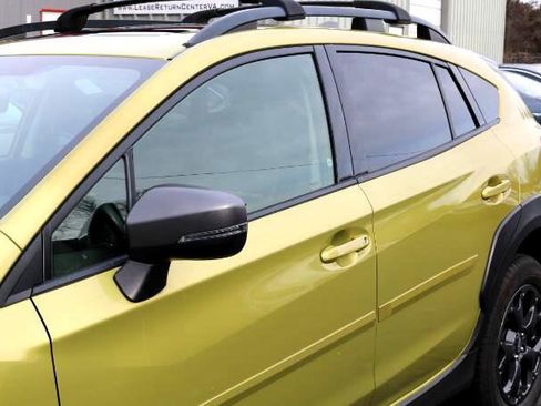 Used 2021 Subaru Crosstrek 2.5i Sport w/ Moonroof Package image 5