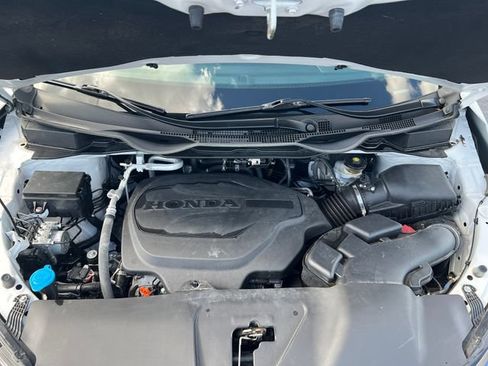 Used 2025 Honda Odyssey Elite image 26