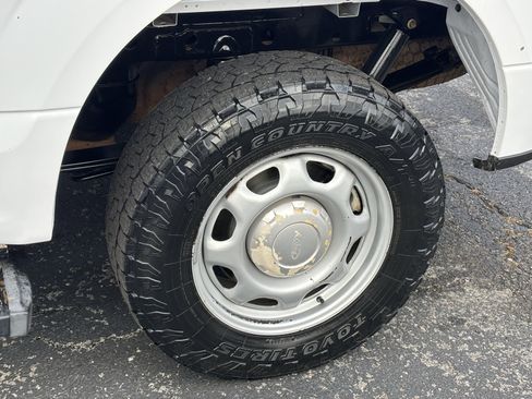 Used 2019 Ford F150 XL w/ Equipment Group 101A Mid image 13