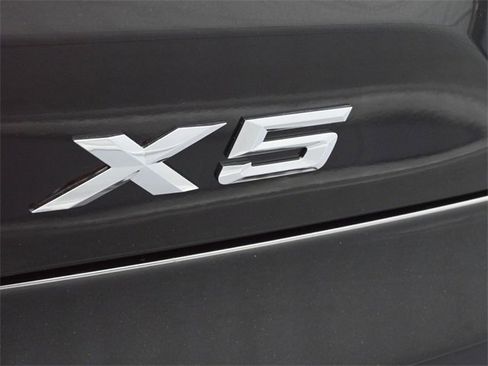 New 2026 BMW X5 sDrive40i w/ Premium Package image 16