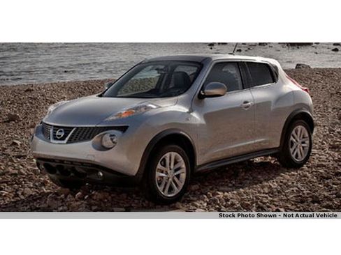 Used 2013 Nissan Juke SV image 1