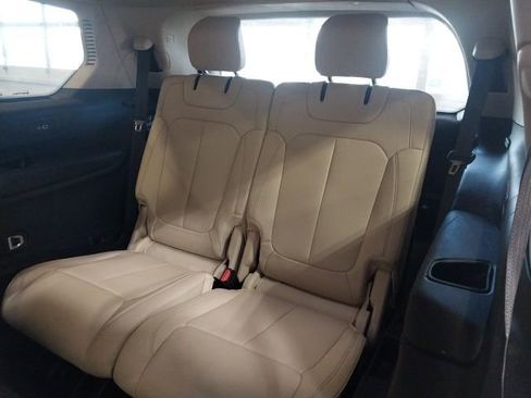 Used 2022 Jeep Grand Cherokee L Limited image 8