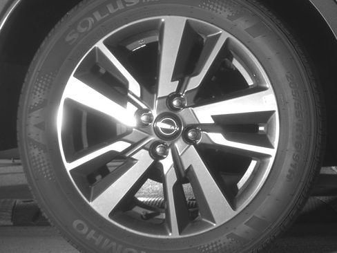 Used 2025 Nissan Versa SV image 15