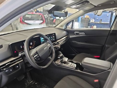 Certified 2026 Kia Sportage LX FWD image 20