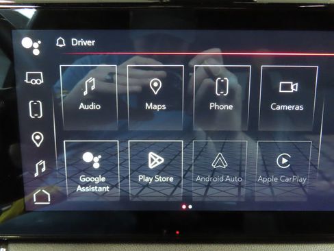 Used 2023 GMC Sierra 1500 AT4 w/ Technology Package AWD/4WD image 32
