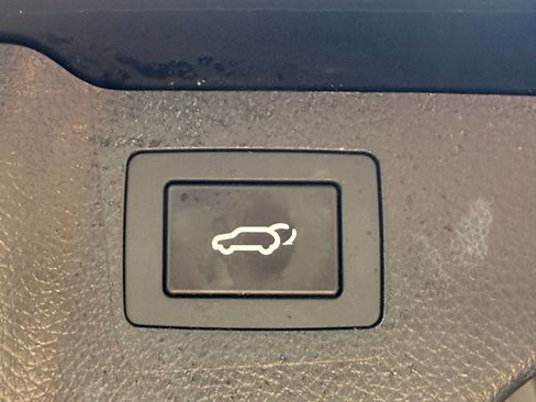 Used 2016 Hyundai Santa Fe Sport 2.0T AWD/4WD image 13