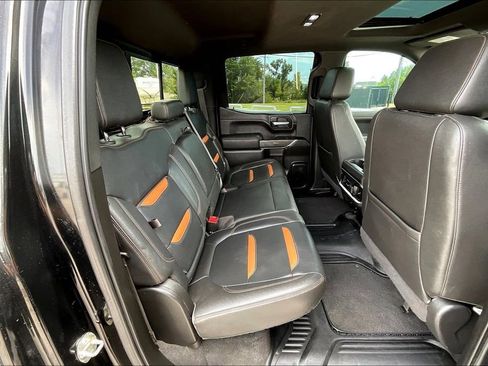 Used 2022 GMC Sierra 1500 AT4 w/ AT4 Preferred Package AWD/4WD image 24