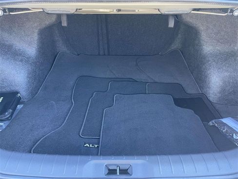 Used 2023 Nissan Altima 2.5 SV image 11