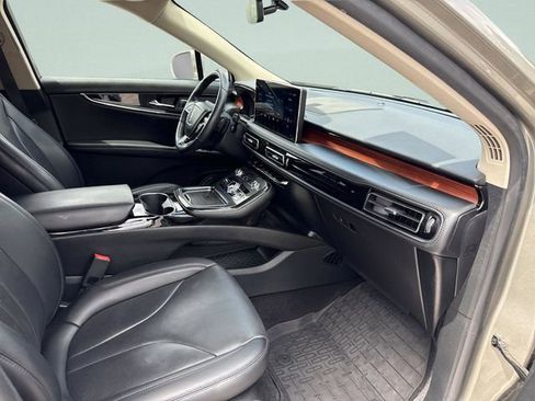 Certified 2023 Lincoln Nautilus Reserve FWD image 19