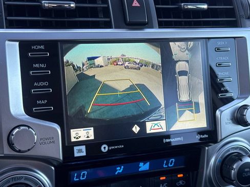 Used 2023 Toyota 4Runner Limited AWD/4WD image 19