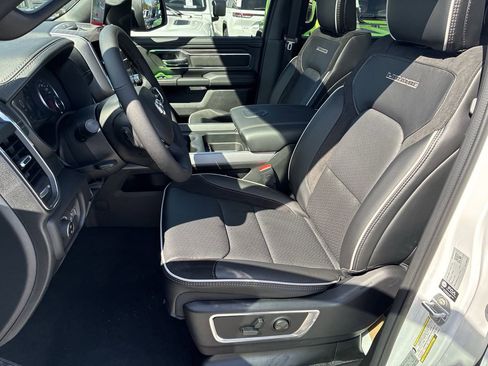 New 2026 RAM 1500 Laramie w/ Laramie Preferred Package AWD/4WD image 13