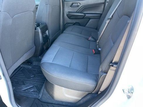 Used 2025 Chevrolet Colorado Trail Boss AWD/4WD image 13