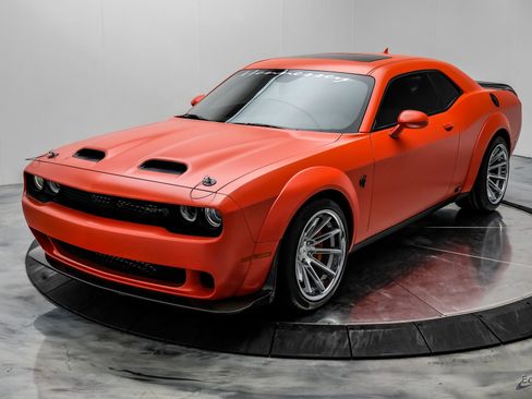 Used 2022 Dodge Challenger SRT Hellcat image 7